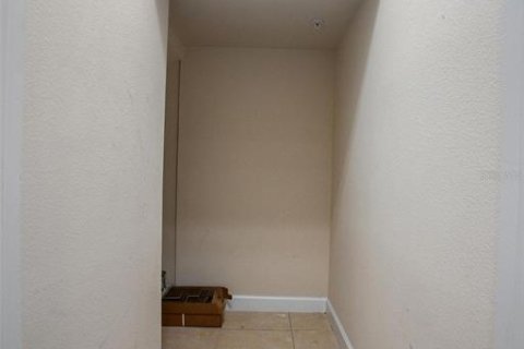 Touwnhouse à vendre à Lake Mary, Floride: 3 chambres, 203.18 m2 № 1900745 - photo 12