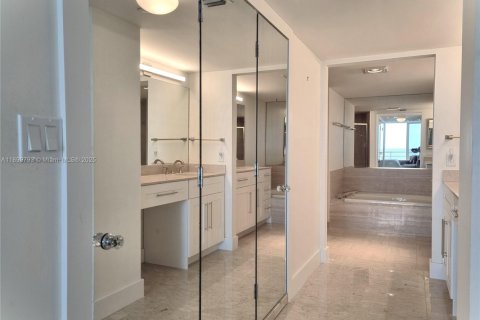 Condo in Boca Raton, Florida, 2 bedrooms  № 1952483 - photo 16
