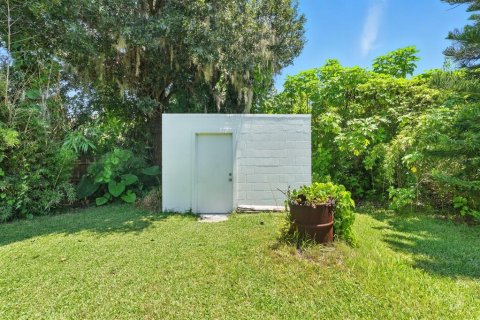 House in New Smyrna Beach, Florida 2 bedrooms, 110.37 sq.m. № 1886261 - photo 11