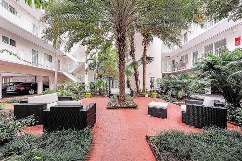 Купить кондоминиум в Майами-Бич, Флорида 1 спальня, 64.1м2, № 1997547 - фото 15