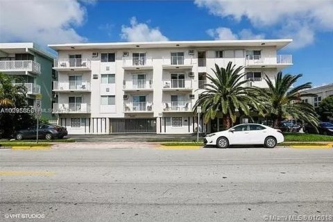 Купить кондоминиум в Майами-Бич, Флорида 1 спальня, 64.1м2, № 1997547 - фото 13