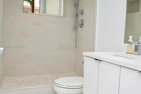 Купить кондоминиум в Майами-Бич, Флорида 1 спальня, 64.1м2, № 1997547 - фото 12