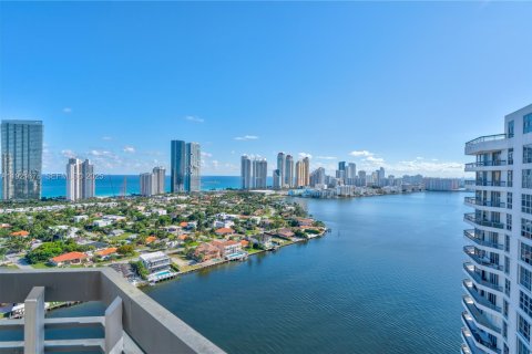 Купить кондоминиум в Авентура, Флорида 2 спальни, 134.43м2, № 1982645 - фото 10