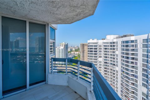 Купить кондоминиум в Авентура, Флорида 2 спальни, 134.43м2, № 1982645 - фото 21