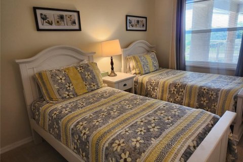 Condo in Bradenton, Florida, 2 bedrooms  № 2205791 - photo 10