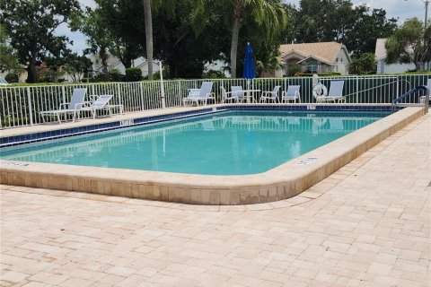 Condo in Bradenton, Florida, 2 bedrooms  № 2205791 - photo 20