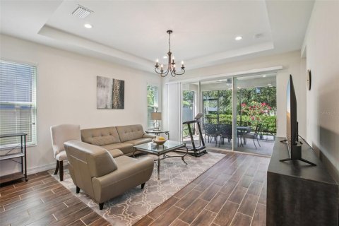 Casa en venta en Wesley Chapel, Florida, 3 dormitorios, 223.15 m2 № 1913861 - foto 3