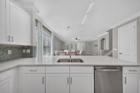 Casa en venta en Lake Worth, Florida, 4 dormitorios, 294.13 m2 № 2381674 - foto 15