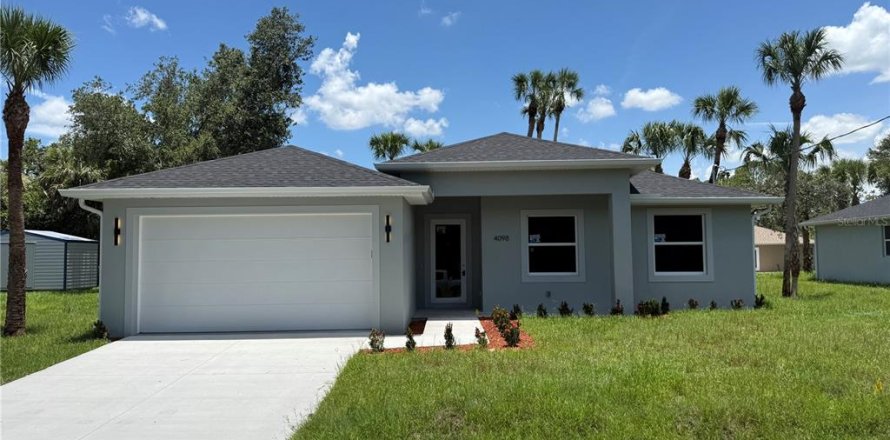 House in North Port, Florida 3 bedrooms, 146.51 sq.m. № 1911516