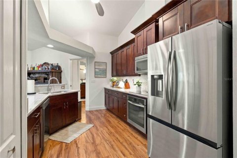 House in Port Charlotte, Florida 3 bedrooms, 197.6 sq.m. № 2416592 - photo 19