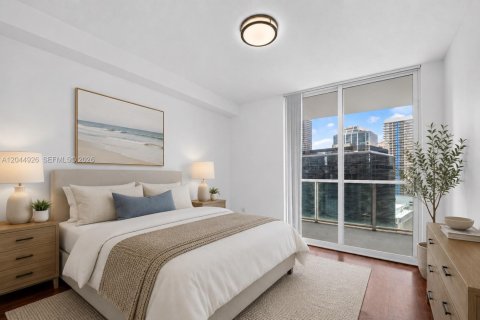 Condominio en venta en Miami, Florida, 2 dormitorios, 95.04 m2 № 2252237 - foto 4