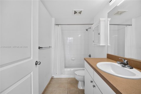 Condominio en venta en Miami, Florida, 2 dormitorios, 95.04 m2 № 2252237 - foto 28