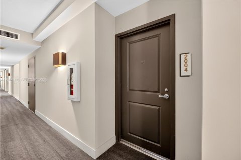Condominio en venta en Miami, Florida, 2 dormitorios, 95.04 m2 № 2252237 - foto 13