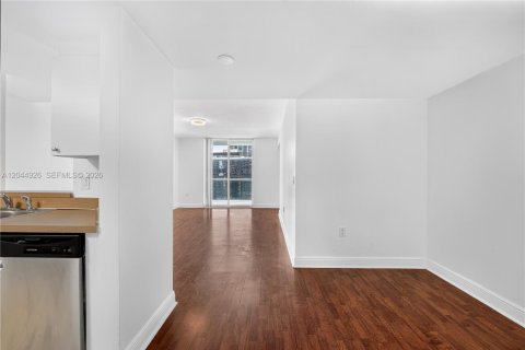 Condominio en venta en Miami, Florida, 2 dormitorios, 95.04 m2 № 2252237 - foto 14