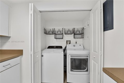Condominio en venta en Miami, Florida, 2 dormitorios, 95.04 m2 № 2252237 - foto 23