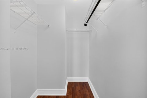 Condominio en venta en Miami, Florida, 2 dormitorios, 95.04 m2 № 2252237 - foto 30