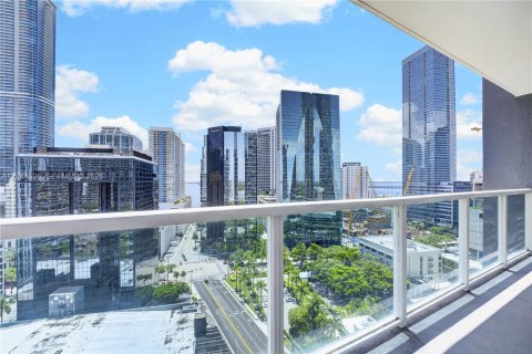 Condominio en venta en Miami, Florida, 2 dormitorios, 95.04 m2 № 2252237 - foto 11