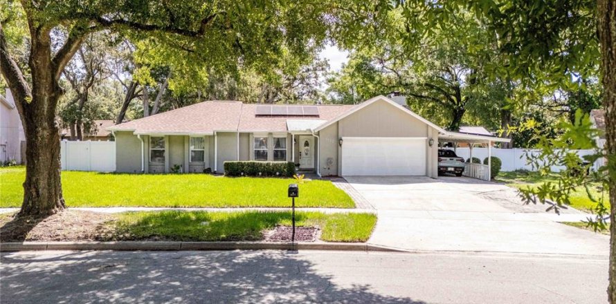 House in Orlando, Florida 3 bedrooms, 131.74 sq.m. № 1791739