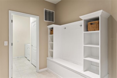 Villa ou maison à vendre à Kissimmee, Floride: 8 chambres, 375.42 m2 № 2321324 - photo 19