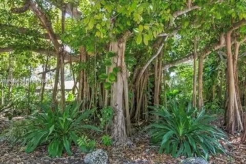 Condo in Miami, Florida, 3 bedrooms  № 2044476 - photo 20