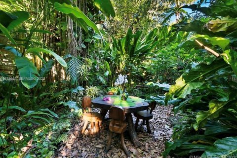 Condo in Miami, Florida, 3 bedrooms  № 2044476 - photo 4