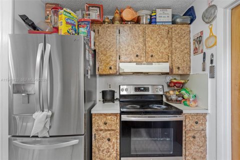 Купить виллу или дом в Флорида-Сити, Флорида 3 спальни, 101.45м2, № 1998491 - фото 11