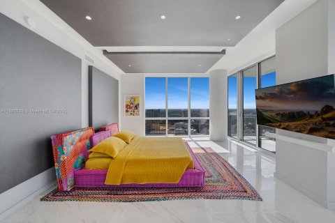 Купить кондоминиум в Майами, Флорида 4 спальни, 422.89м2, № 1945790 - фото 12