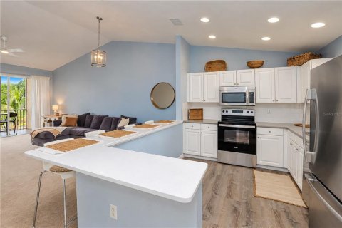 Copropriété à vendre à Sarasota, Floride: 2 chambres, 105.72 m2 № 2403312 - photo 7