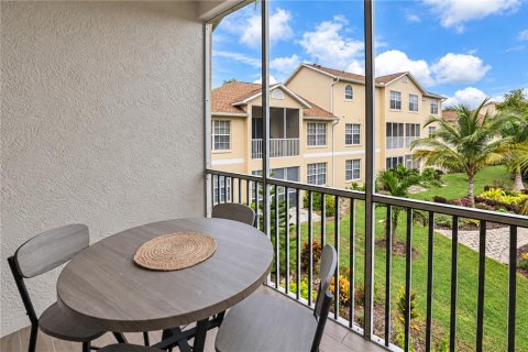 Copropriété à vendre à Sarasota, Floride: 2 chambres, 105.72 m2 № 2403312 - photo 23