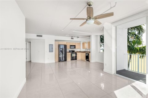 Copropriété à louer à Miami, Floride: 1 chambre, 105.35 m2 № 2055587 - photo 19