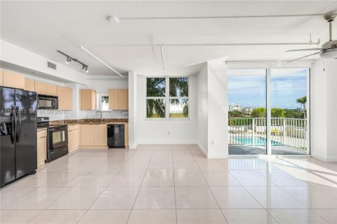 Copropriété à louer à Miami, Floride: 1 chambre, 105.35 m2 № 2055587 - photo 18