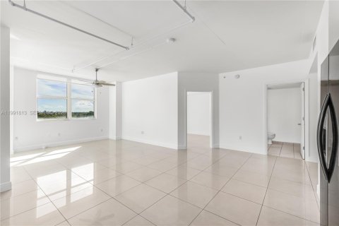 Copropriété à louer à Miami, Floride: 1 chambre, 105.35 m2 № 2055587 - photo 25