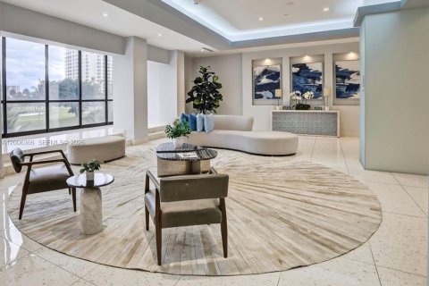 Condo in Aventura, Florida, 2 bedrooms № 2170718 - photo 5