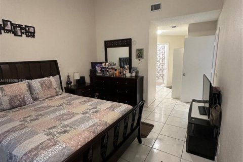 Townhouse in Boca Raton, Florida 2 bedrooms, 118.82 sq.m. № 1972716 - photo 16