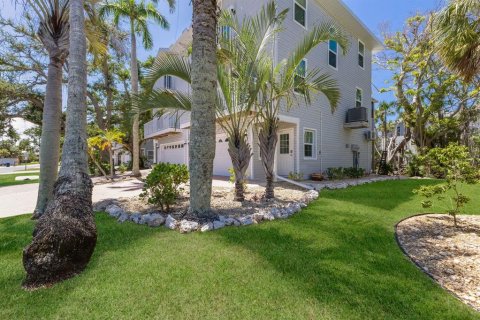 Condo in Holmes Beach, Florida, 3 bedrooms  № 1905937 - photo 6