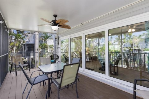 Condo in Holmes Beach, Florida, 3 bedrooms  № 1905937 - photo 21