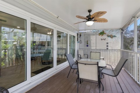 Condo in Holmes Beach, Florida, 3 bedrooms  № 1905937 - photo 20