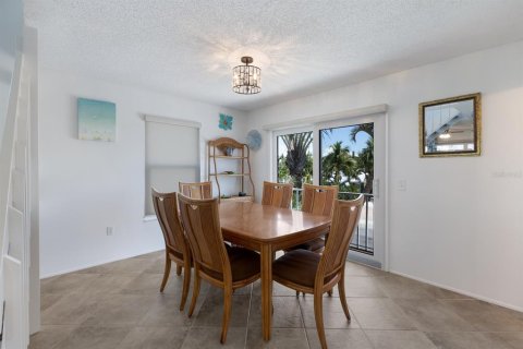 Condo in Holmes Beach, Florida, 3 bedrooms  № 1905937 - photo 24