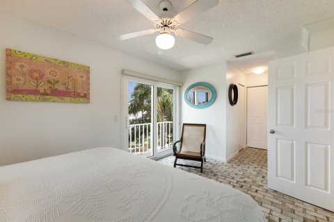 Condo in Holmes Beach, Florida, 3 bedrooms  № 1905937 - photo 29