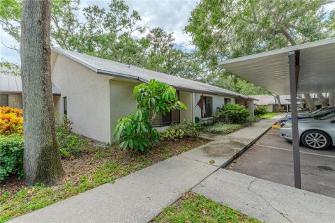 Condo in Largo, Florida, 2 bedrooms  № 1918758 - photo 2