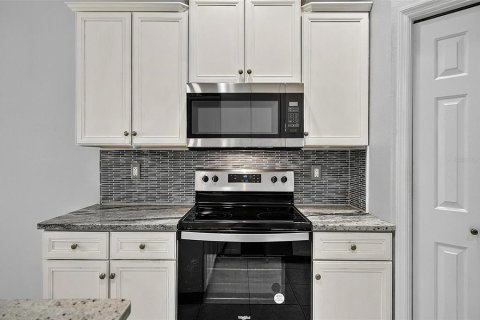 Casa en venta en Palm Coast, Florida, 3 dormitorios, 159.51 m2 № 2149013 - foto 13