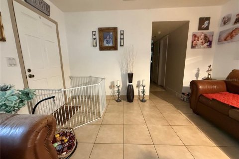 Casa en venta en Tampa, Florida, 3 dormitorios, 96.43 m2 № 1905351 - foto 8