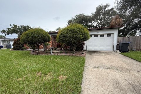 Casa en venta en Tampa, Florida, 3 dormitorios, 96.43 m2 № 1905351 - foto 2