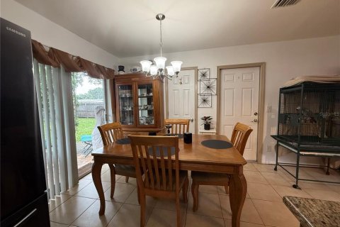 Casa en venta en Tampa, Florida, 3 dormitorios, 96.43 m2 № 1905351 - foto 5