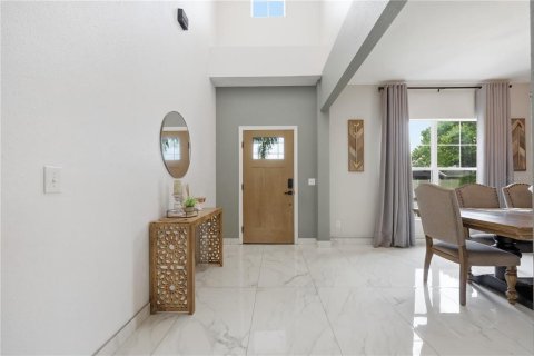 Casa en venta en Winter Haven, Florida, 5 dormitorios, 239.41 m2 № 2097018 - foto 5