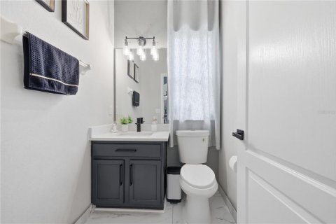 Casa en venta en Winter Haven, Florida, 5 dormitorios, 239.41 m2 № 2097018 - foto 22