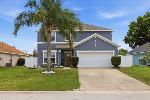 Casa en venta en Winter Haven, Florida, 5 dormitorios, 239.41 m2 № 2097018 - foto 2