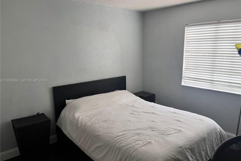 Condominio en alquiler en Coconut Creek, Florida, 3 dormitorios, 143.35 m2 № 2029770 - foto 7