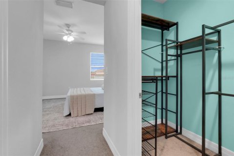 Villa ou maison à vendre à Poinciana, Floride: 4 chambres, 162.3 m2 № 2227210 - photo 13