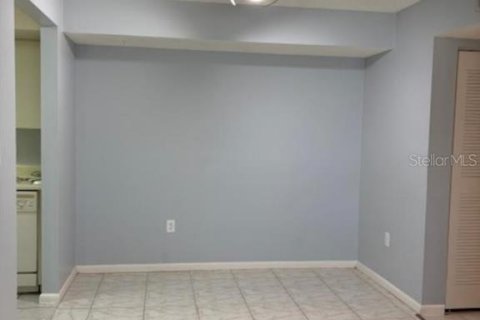 Condo in Palm Harbor, Florida, 2 bedrooms  № 1833354 - photo 9
